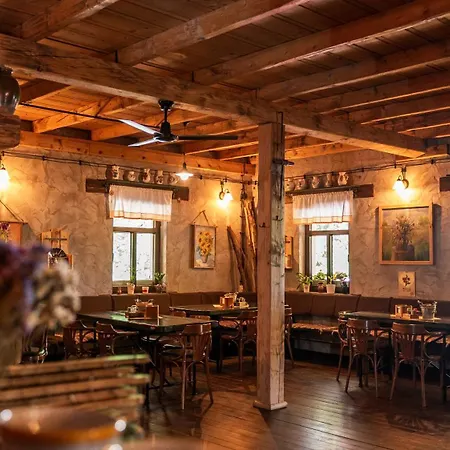 Kuria Maison d'hôtes